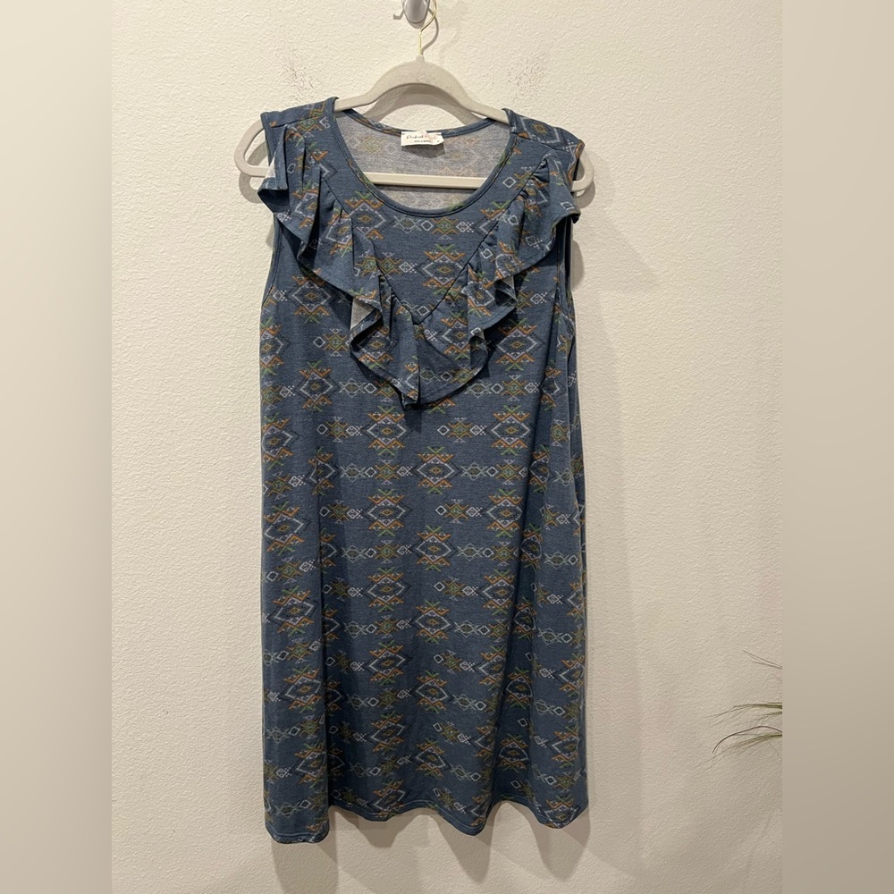 Blue Patterned Aztec Print Sleeveless Dress size L by perfect peach